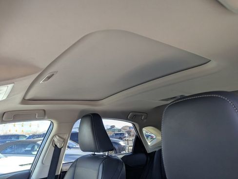 Used 2017 Lexus NX 300h AWD image 27