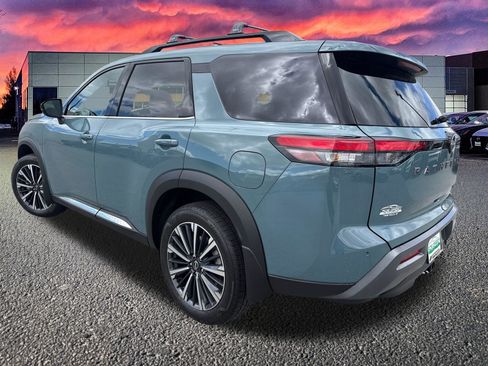 New 2026 Nissan Pathfinder Platinum AWD/4WD image 3