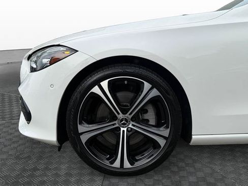 Used 2024 Mercedes-Benz C 300 Sedan image 9