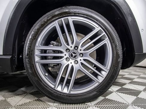 Used 2020 Mercedes-Benz GLS 450 4MATIC image 17