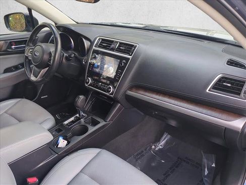 Used 2018 Subaru Outback 3.6R Limited image 27