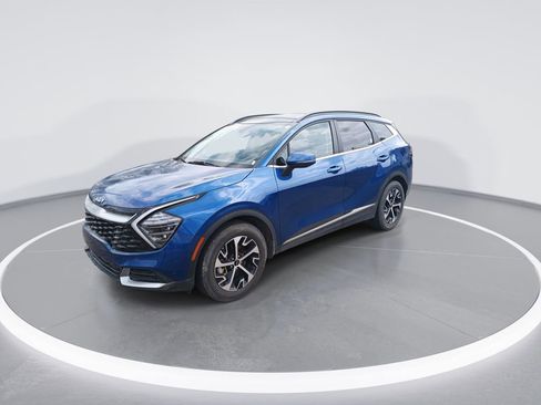 Used 2025 Kia Sportage EX w/ Premium Package image 4