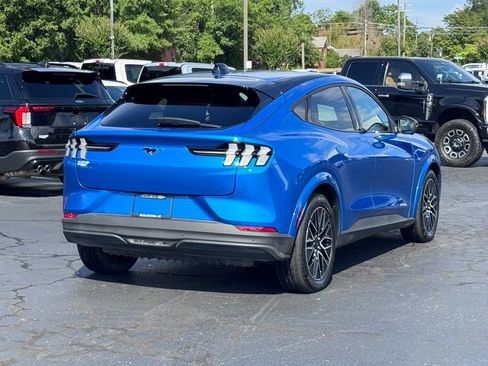 Used 2025 Ford Mustang Mach-E Premium AWD/4WD image 18