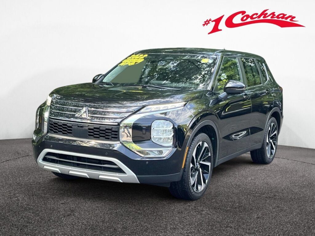 Used 2022 Mitsubishi Outlander SE AWD/4WD image 11