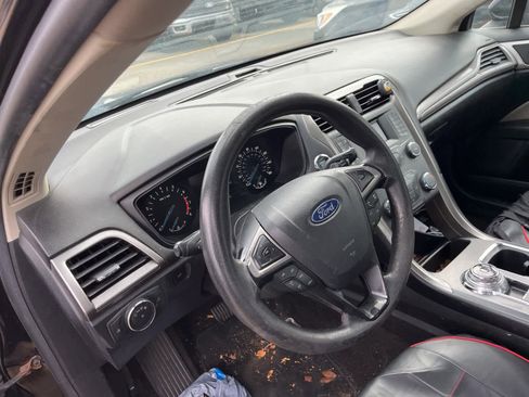 Used 2020 Ford Fusion S image 30