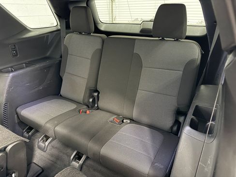 Used 2023 Chevrolet Traverse LT w/ LPO, Floor Liner Package AWD/4WD image 13