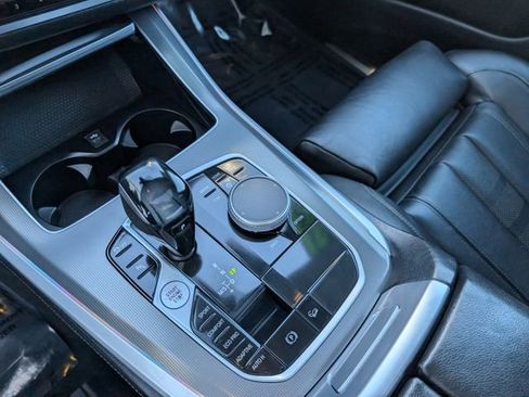 Used 2021 BMW X5 xDrive40i image 14