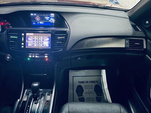 Used 2016 Honda Accord EX-L image 29