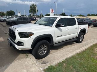 Used 2016 Toyota Tacoma SR5 RWD video 1