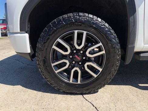 Used 2022 GMC Sierra 1500 AT4 w/ AT4 Preferred Package image 31