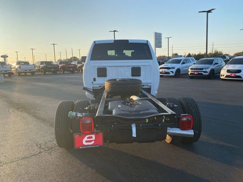 New 2026 RAM 3500 Tradesman image 6