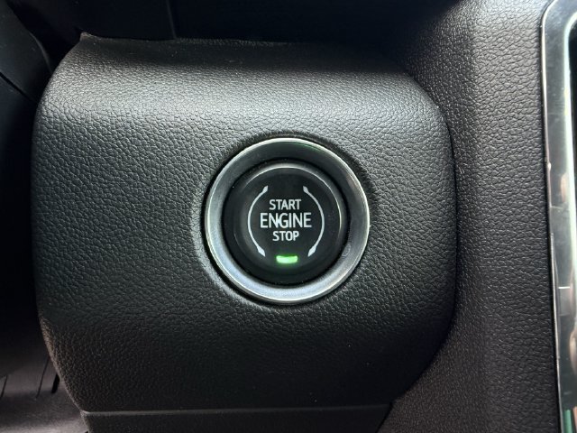 Used 2024 GMC Acadia Elevation FWD image 22