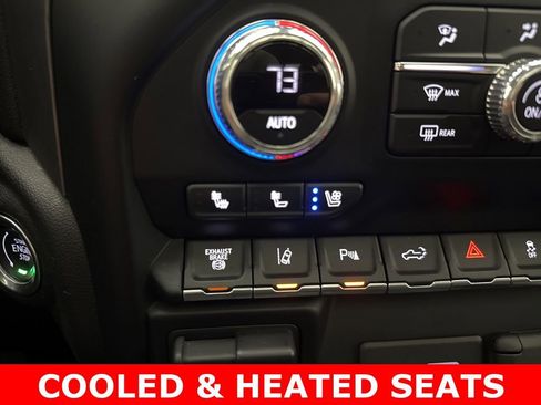 Used 2020 GMC Sierra 3500 Denali w/ Denali Ultimate Package image 7