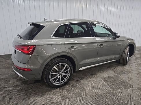 Used 2023 Audi SQ5 Premium Plus w/ Premium Plus Package image 3