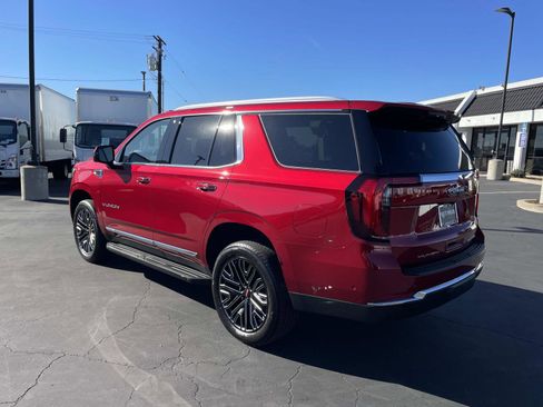 New 2026 GMC Yukon Elevation image 7