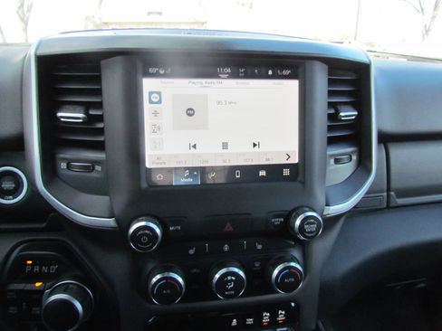 Used 2022 RAM 1500 Big Horn AWD/4WD image 25