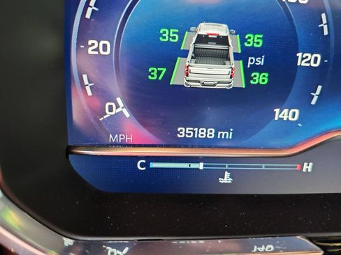 Used 2025 Chevrolet Silverado 1500 LT AWD/4WD image 19