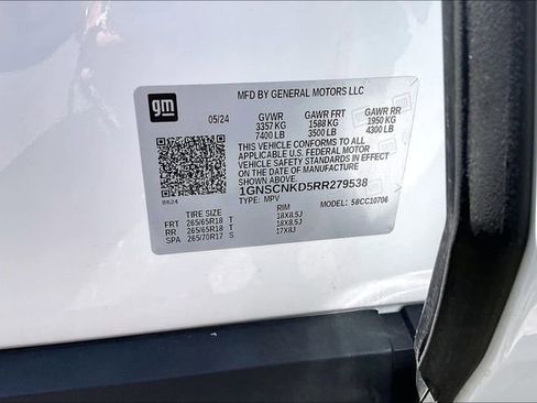 Used 2024 Chevrolet Tahoe LT RWD image 14