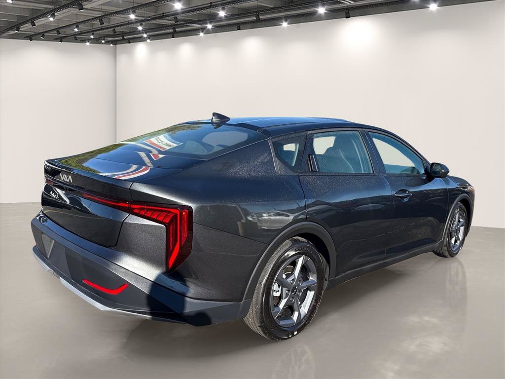 Certified 2026 Kia K4 FWD image 8