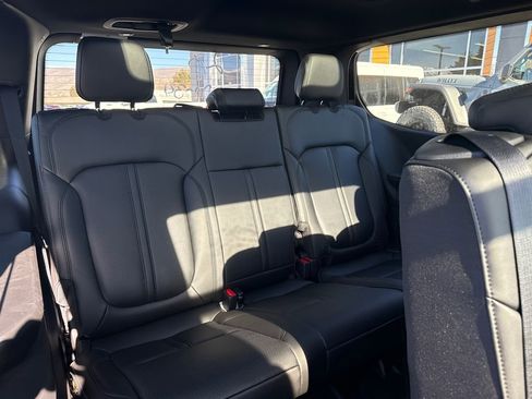 New 2026 Jeep Grand Wagoneer w/ Premium Group I image 15