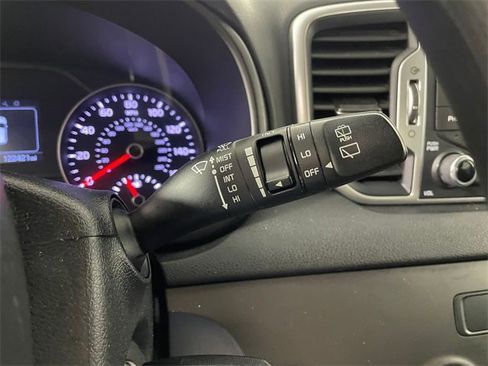 Used 2018 Kia Sportage LX image 14