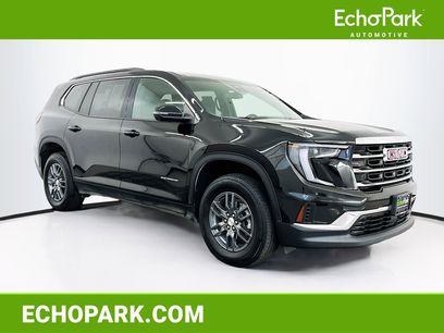 Used 2025 GMC Acadia Elevation