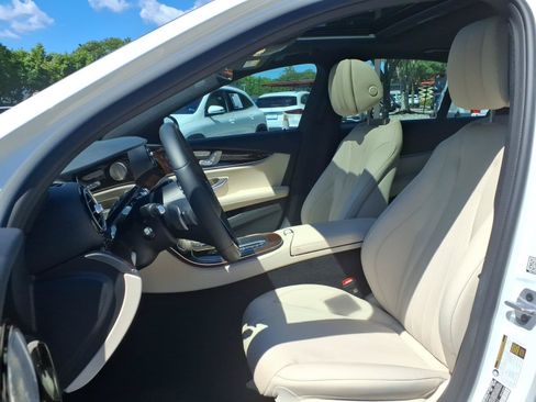 Used 2023 Mercedes-Benz E 350 4MATIC Sedan image 20