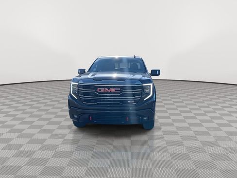 Used 2024 GMC Sierra 1500 AT4 w/ Technology Package image 2