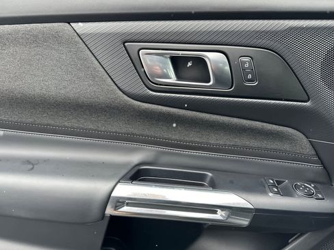 Certified 2025 Ford Mustang GT image 11