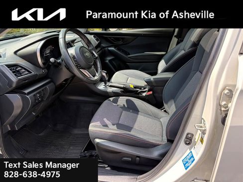 Used 2021 Subaru Crosstrek 2.0i Premium w/ Moonroof Package AWD/4WD image 17