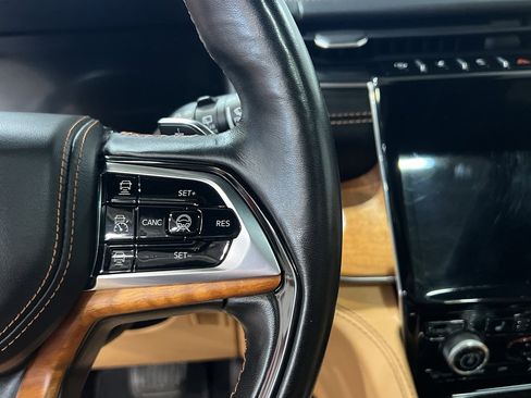 Used 2021 Jeep Grand Cherokee L Summit image 35