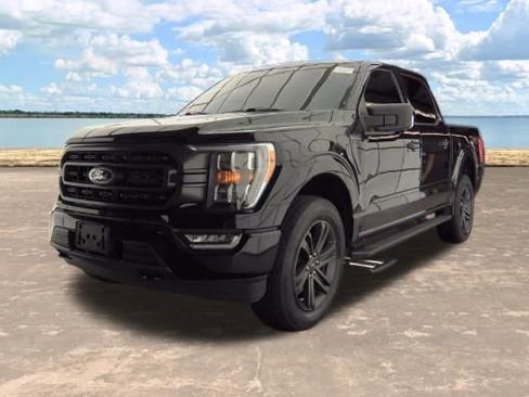 Used 2022 Ford F150 XLT w/ Equipment Group 302A High image 12