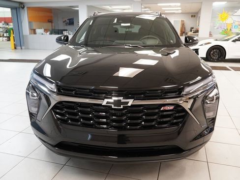 New 2026 Chevrolet Trax RS w/ Driver Confidence Package FWD image 13