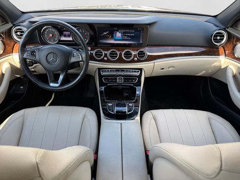Used 2017 Mercedes-Benz E 300 4MATIC image 14