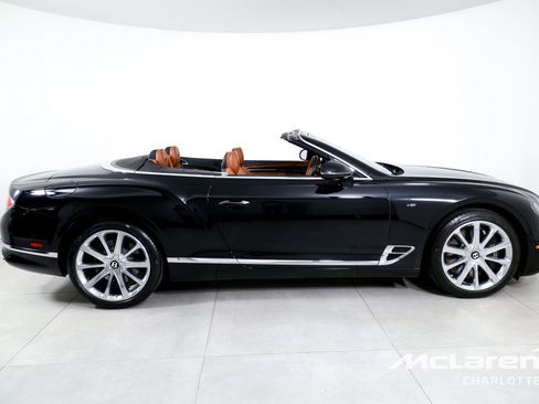 Used 2021 Bentley Continental GT AWD/4WD image 10