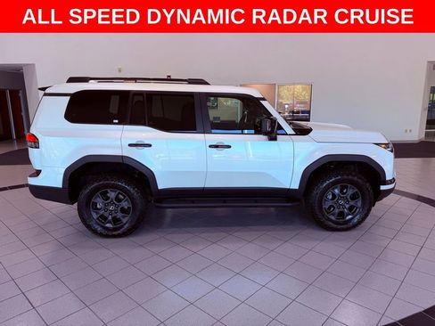 Certified 2025 Lexus GX 550 image 10