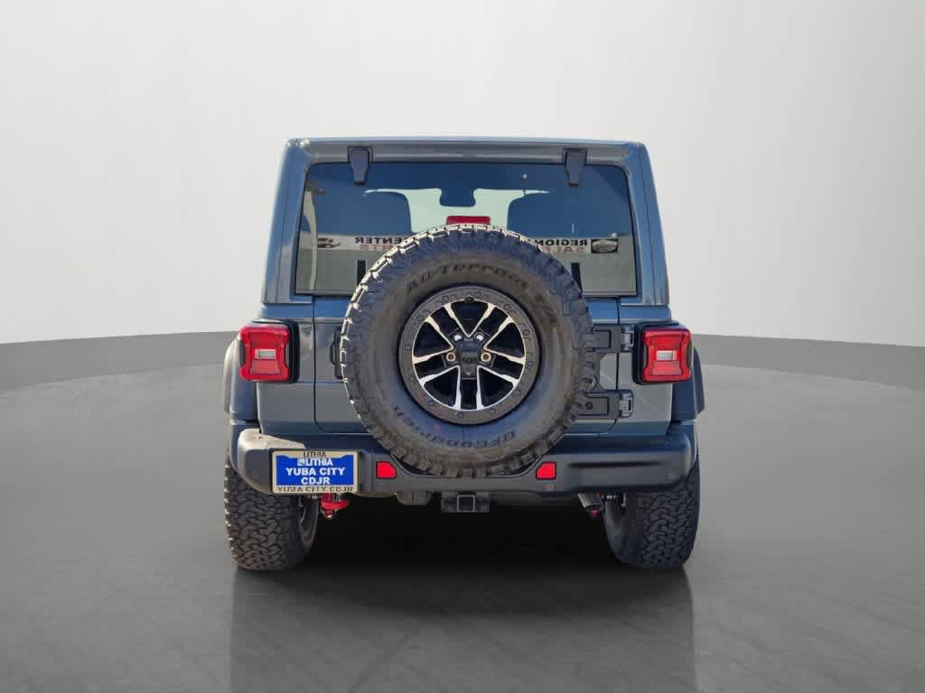 Used 2025 Jeep Wrangler Unlimited Rubicon w/ XTREMEE 35" Tire Package AWD/4WD image 5
