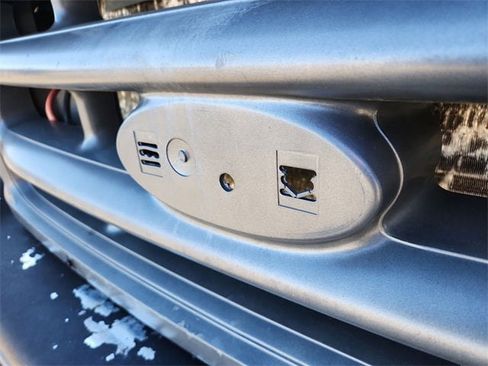 Used 2003 Ford F250 XL image 24