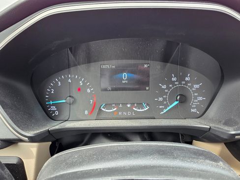 Used 2022 Ford Escape SE w/ Cold Weather Package image 15