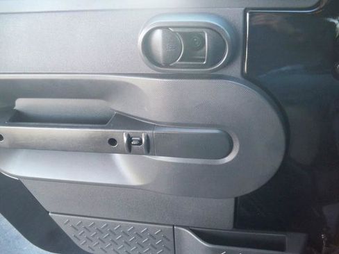 Used 2010 Jeep Wrangler Sport image 13