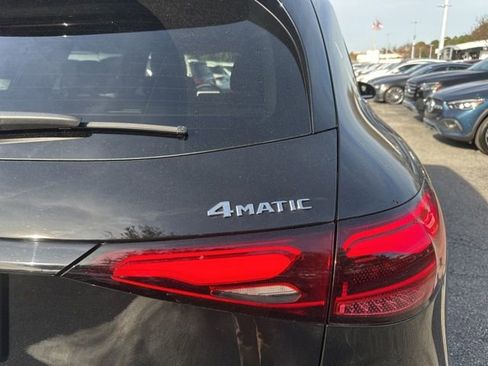 Certified 2025 Mercedes-Benz GLC 300 4MATIC image 6