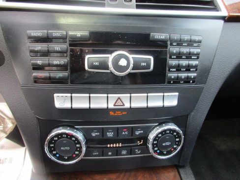 Used 2012 Mercedes-Benz C 300 4MATIC Sedan image 23