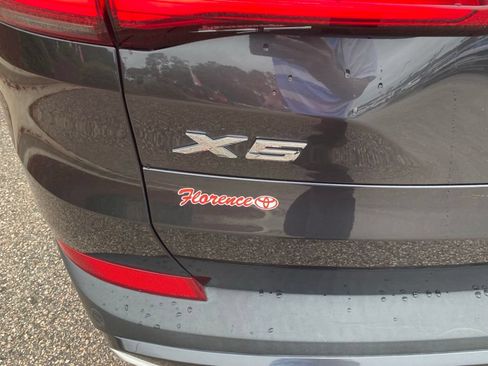 Used 2019 BMW X5 xDrive40i w/ Premium Package 2 AWD/4WD image 11