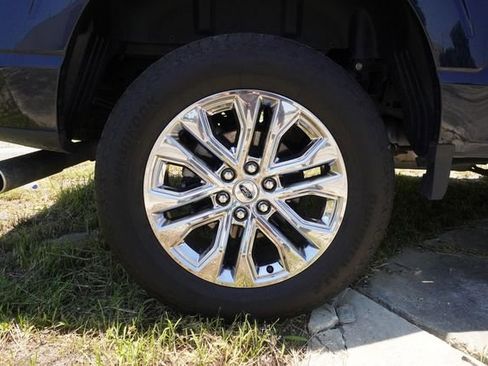 Used 2024 Ford F150 Lariat w/ FX4 Off-Road Package AWD/4WD image 40