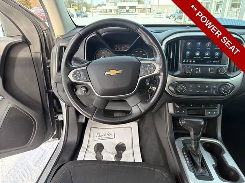 Used 2019 Chevrolet Colorado LT w/ Redline Special Edition image 17