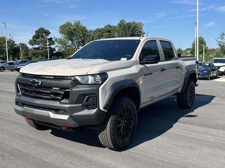 Used 2026 Chevrolet Colorado Trail Boss AWD/4WD video 3
