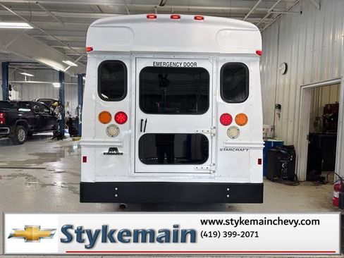 Used 2013 Chevrolet Express 3500 Work Van 2D Chassis w/ School Bus Package image 9