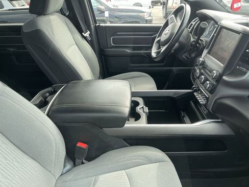 Used 2024 RAM 2500 Big Horn w/ Off Road Package image 12