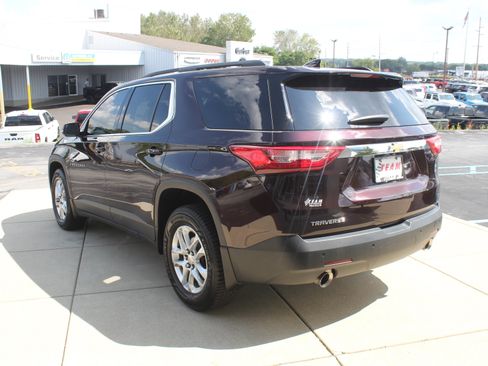 Used 2020 Chevrolet Traverse LT FWD image 8