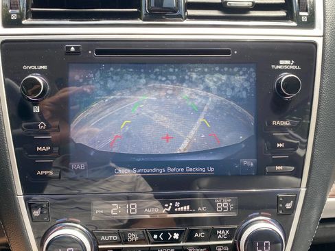Used 2019 Subaru Outback 2.5i Limited AWD/4WD image 28